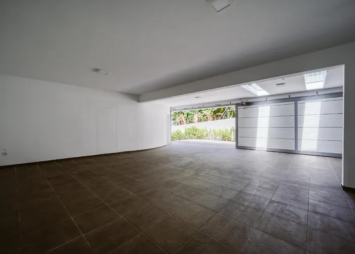 Vila Aguarelas With Pool By Madeira Island *