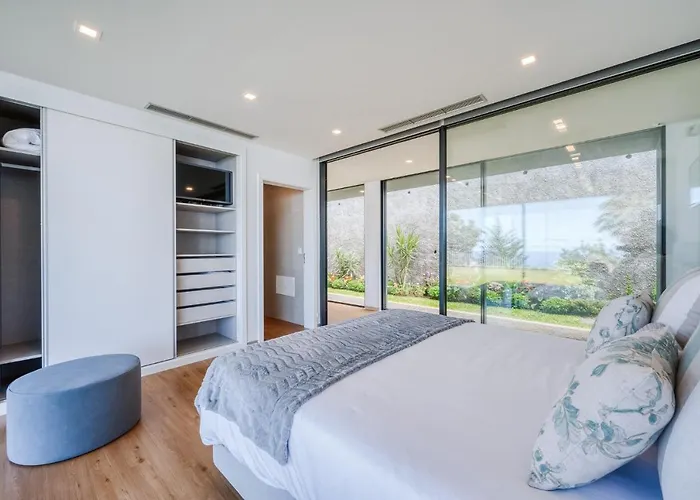 Vila Aguarelas With Pool By Madeira Island