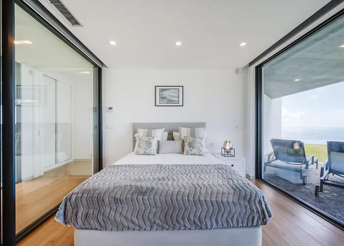 Aguarelas With Pool By Madeira Island *