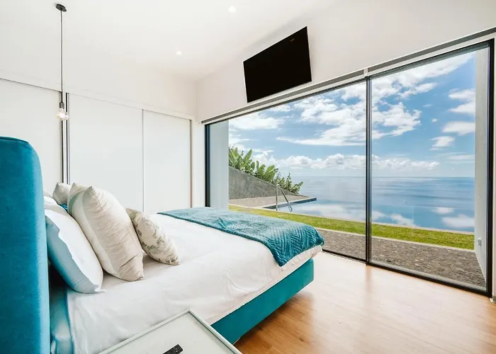 Vila Aguarelas With Pool By Madeira Island