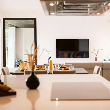 Aguarelas With Pool By Madeira Island Arco da Calheta (Madeira)