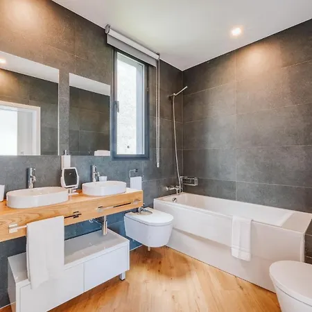 Willa Aguarelas With Pool By Madeira Island *