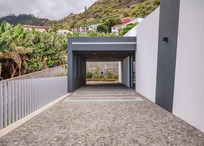 Aguarelas With Pool By Madeira Island 阿科达卡列塔